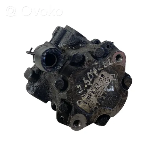 Renault Master II Power steering pump 