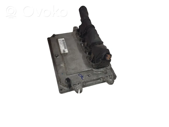 Honda Civic Variklio valdymo blokas 37820RSAG13