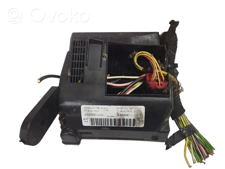 Peugeot 307 Module confort 9643498880