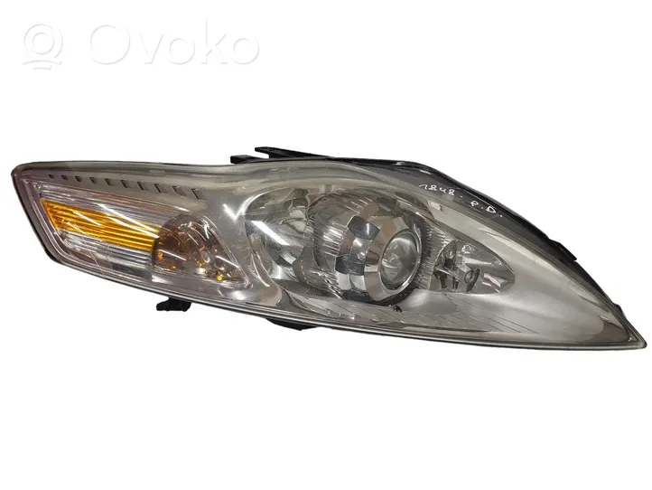 Ford Mondeo MK IV Faro/fanale BS7113D154AB