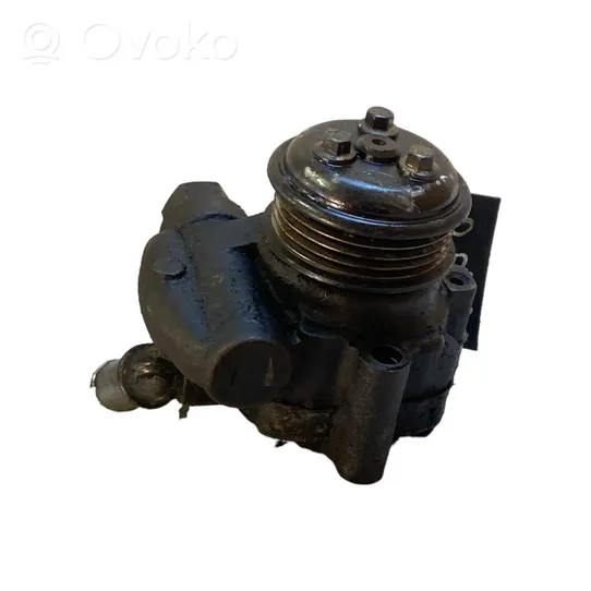 Ford Mondeo Mk III Ohjaustehostimen pumppu XS713A674BF