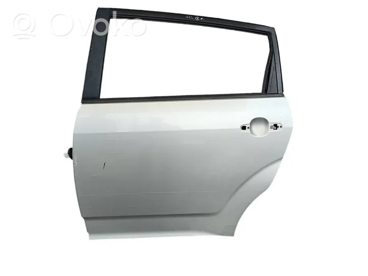 Toyota Corolla Verso E121 Rear door 