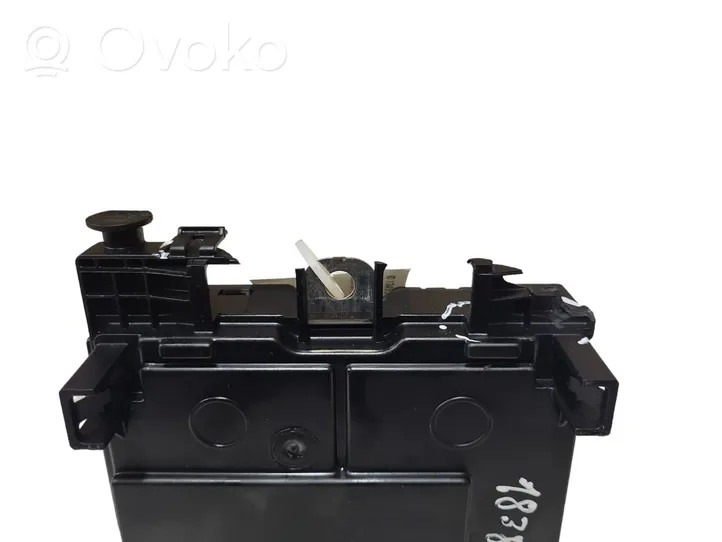 Peugeot 407 Module confort 9661682580