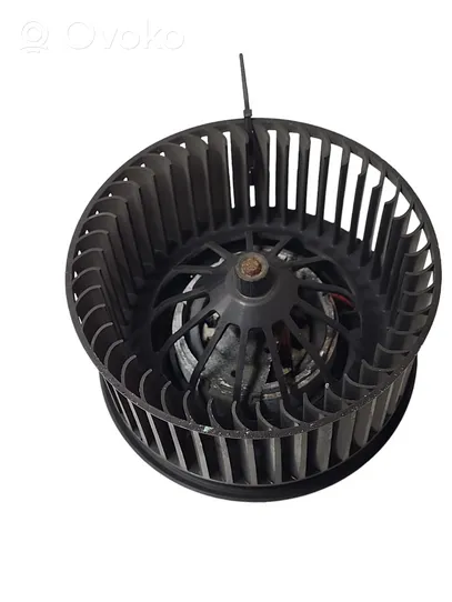 Volvo V40 Ventola riscaldamento/ventilatore abitacolo AV6N18456