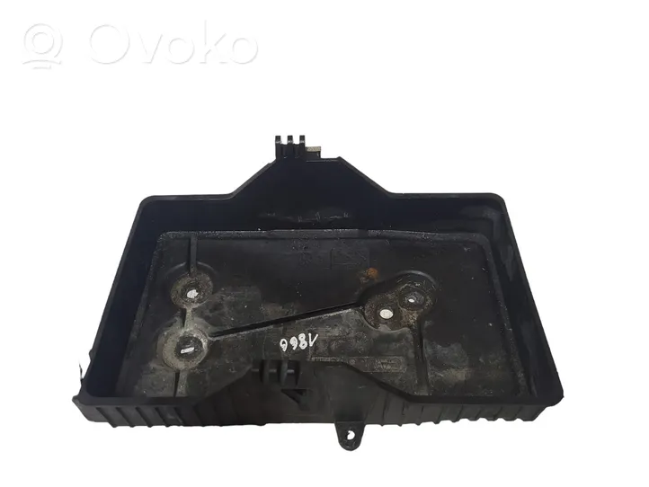 Mazda 6 Boîte de batterie GAM656041