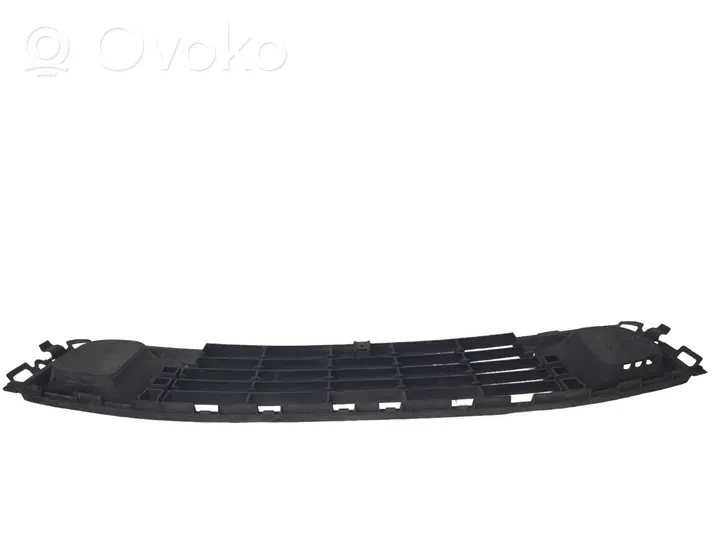 Citroen C5 Etupuskurin alempi jäähdytinsäleikkö 9681052677