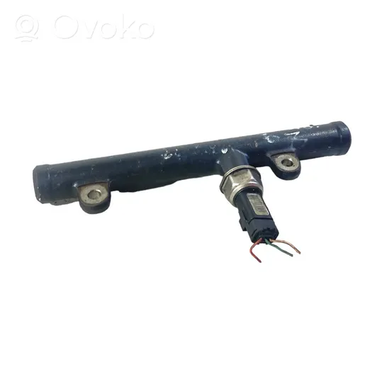 Ford Mondeo MK IV Listwa wtryskowa 9681649580