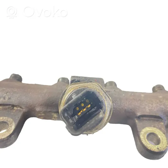 Nissan Qashqai+2 Tuyau de conduite principale de carburant 8200397346