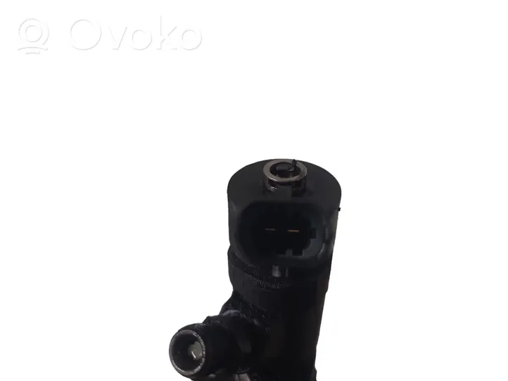 Peugeot 407 Injecteur de carburant 0445110188