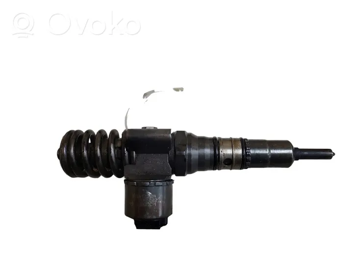 Audi A4 S4 B7 8E 8H Injecteur de carburant 03G130073G