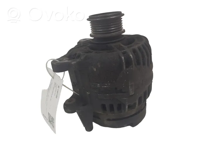 Volkswagen Golf IV Alternador 028903028E