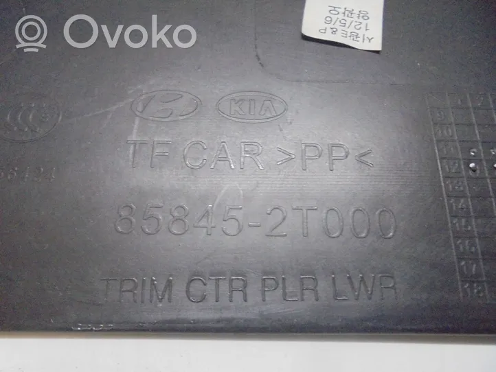 KIA Optima Inne części wnętrza samochodu 85845-2T000