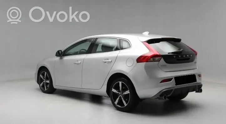 Volvo V40 Protezione inferiore 31383362