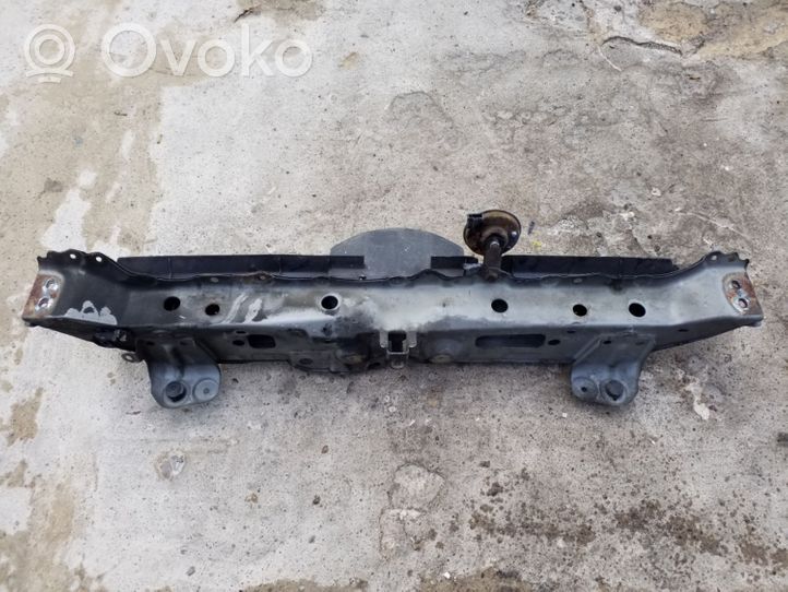 Toyota Yaris Osłona pasa przedniego OEM