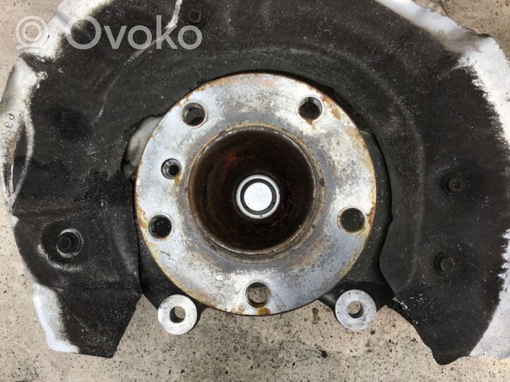 BMW 7 F01 F02 F03 F04 Radlagergehäuse vorne OEM