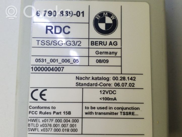 BMW 7 F01 F02 F03 F04 Rengaspaineen valvontayksikkö 6790839