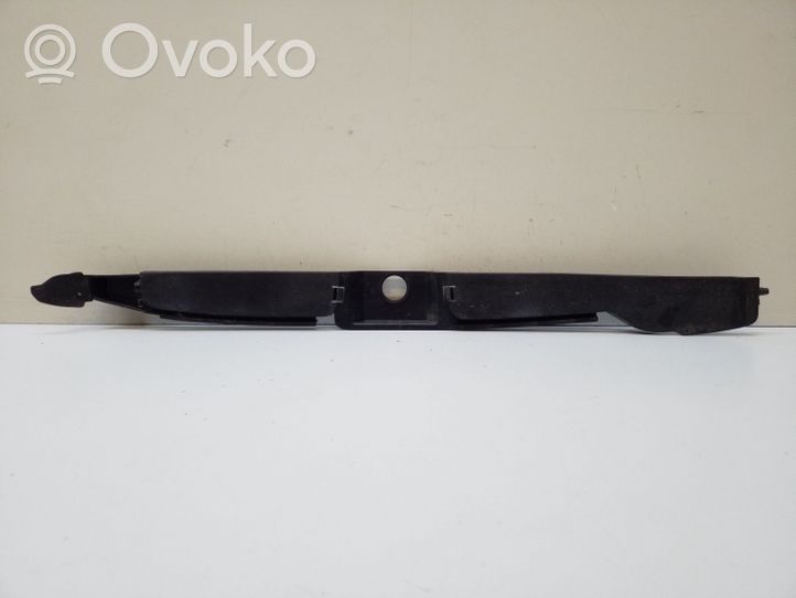 Volkswagen Tiguan Panel wykończeniowy błotnika 5N0821111