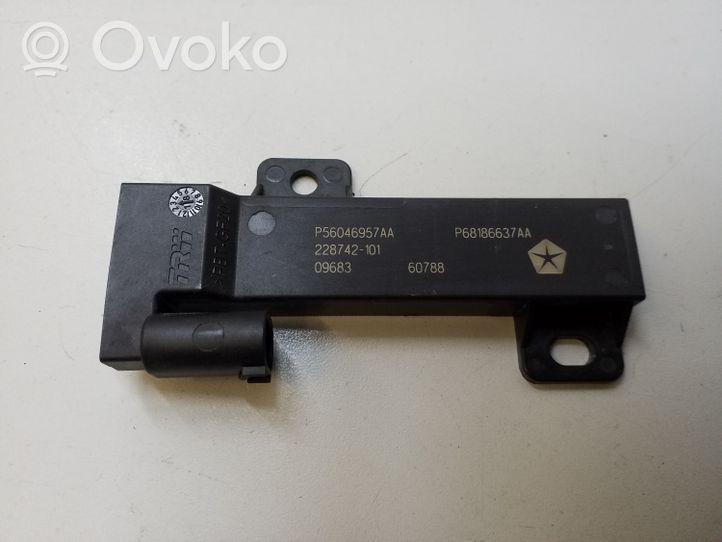 Jeep Cherokee Antenas pastiprinātājs P56046957AA