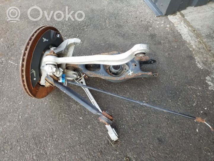 Chrysler 300C Takajousituksen asennussarja OEM