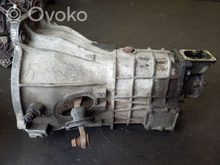 Iveco Daily 30.8 - 9 Mechaninė 5 pavarų dėžė 8868232