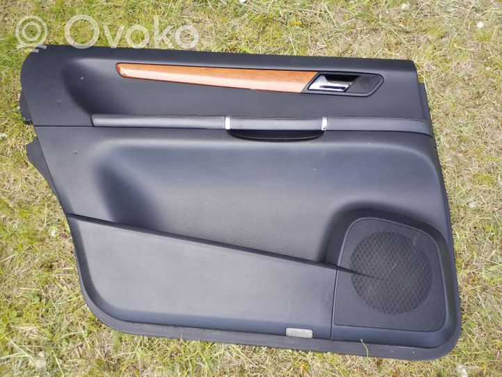 Mercedes-Benz R W251 Seat and door cards trim set 