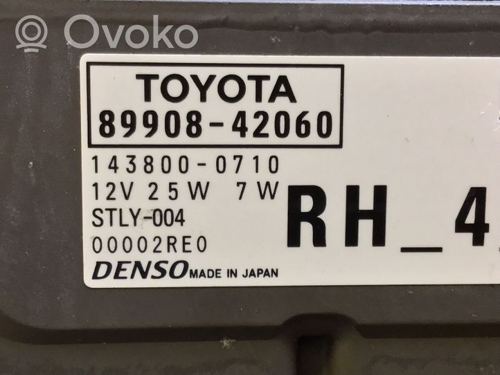 Toyota RAV 4 (XA50) Lampa przednia 8990842060