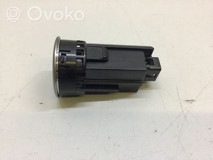 Lexus NX Bouton poussoir de démarrage du moteur ER0081327