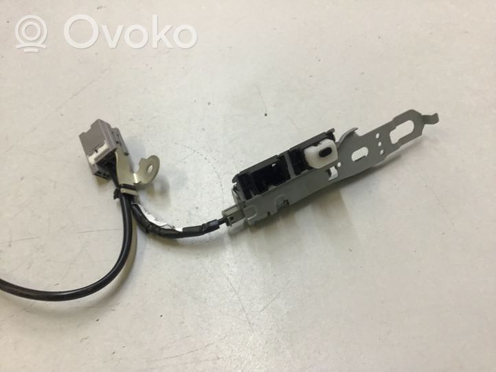 Lexus NX Antenne GPS 8610178B30