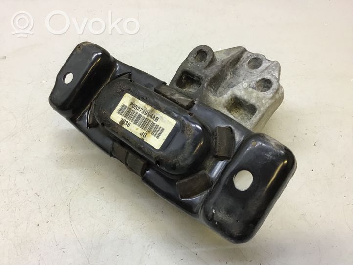 Dodge Grand Caravan Supporto di montaggio del motore P05273994AB