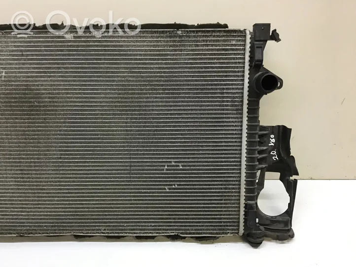 Volvo V60 Radiador del refrigerante 31353295