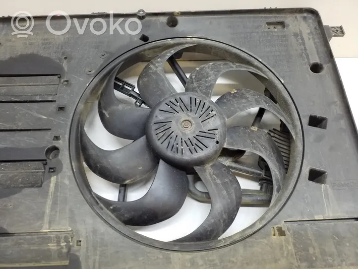 Volvo XC60 Convogliatore ventilatore raffreddamento del radiatore 8240543