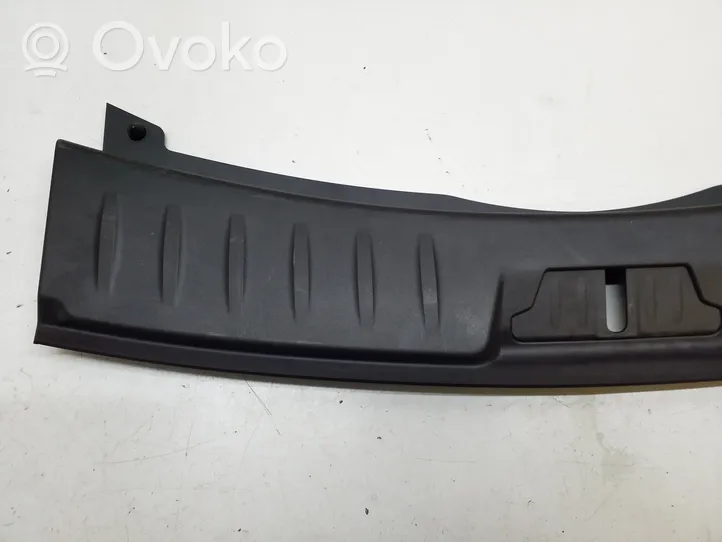 Jaguar E-Pace Rivestimento di protezione sottoporta del bagagliaio/baule J9C3113A10A