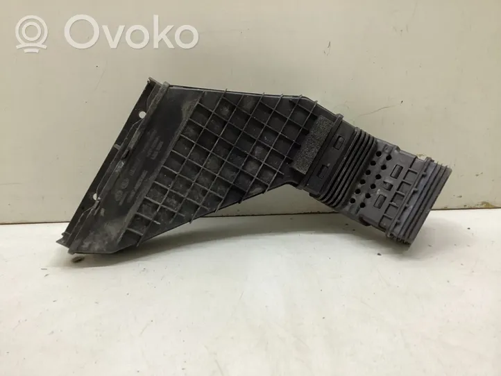 KIA Sportage Air intake duct part 