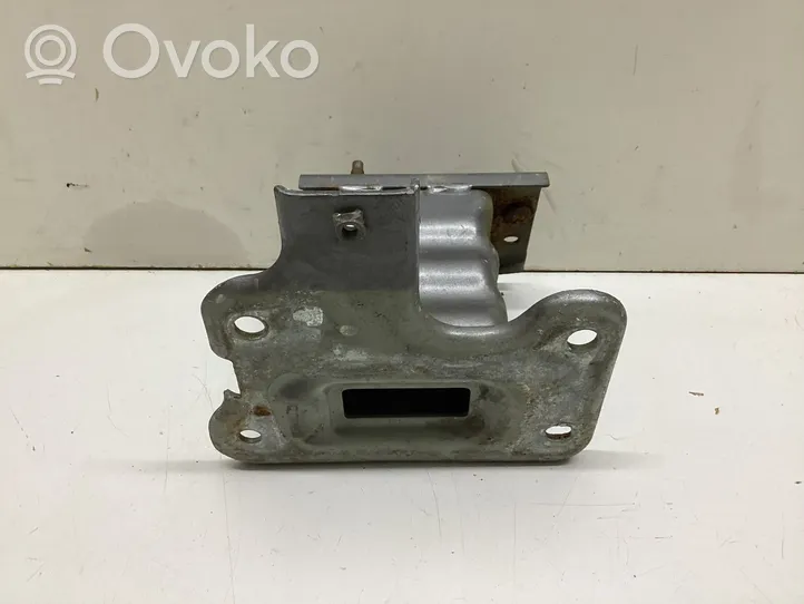 Nissan Qashqai Etupuskurin törmäysvoiman vaimennin 622144EA0A