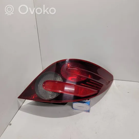 Mercedes-Benz R W251 Lampa tylna A2518200464