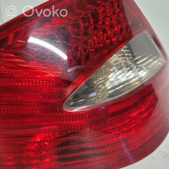 Mercedes-Benz CLS C219 Rear/tail lights A2198200164