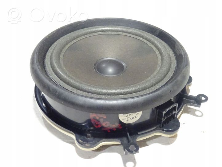 Audi A4 S4 B6 8E 8H Takaoven kaiutin 8E0035411