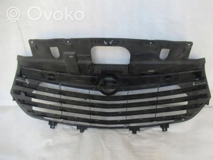 Opel Vivaro Front bumper upper radiator grill VI623105615R