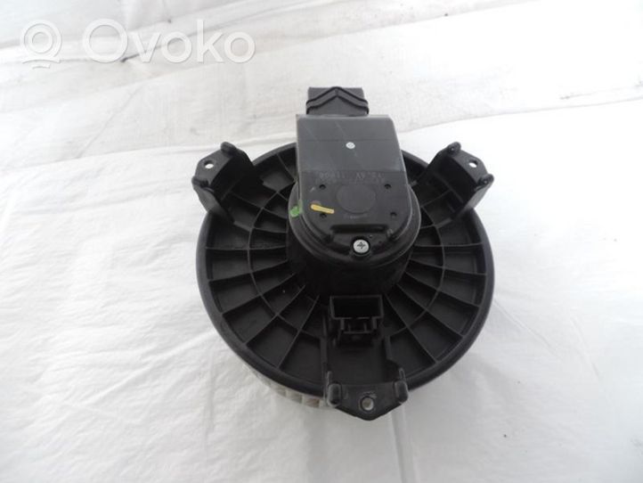 Ford Fusion II Pulseur d'air habitacle 272700-6220