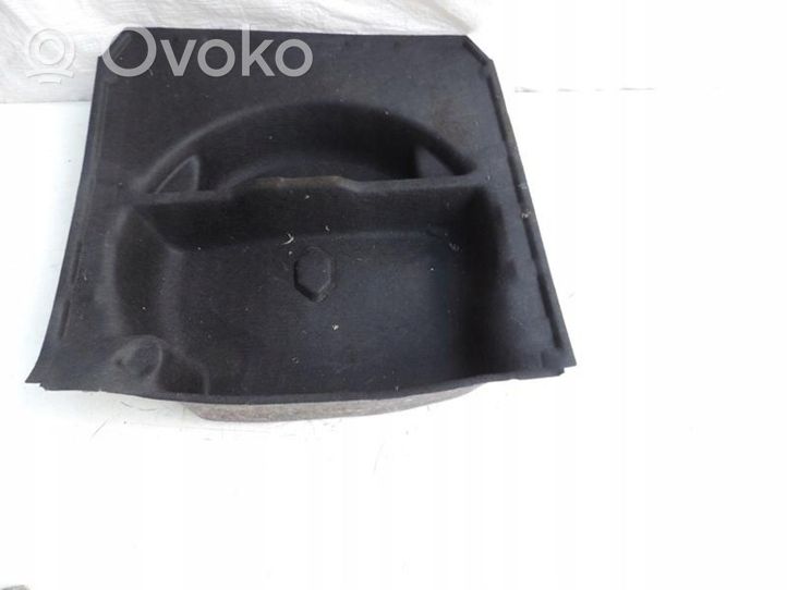 Opel Astra J Doublure de coffre arrière, tapis de sol 13322488