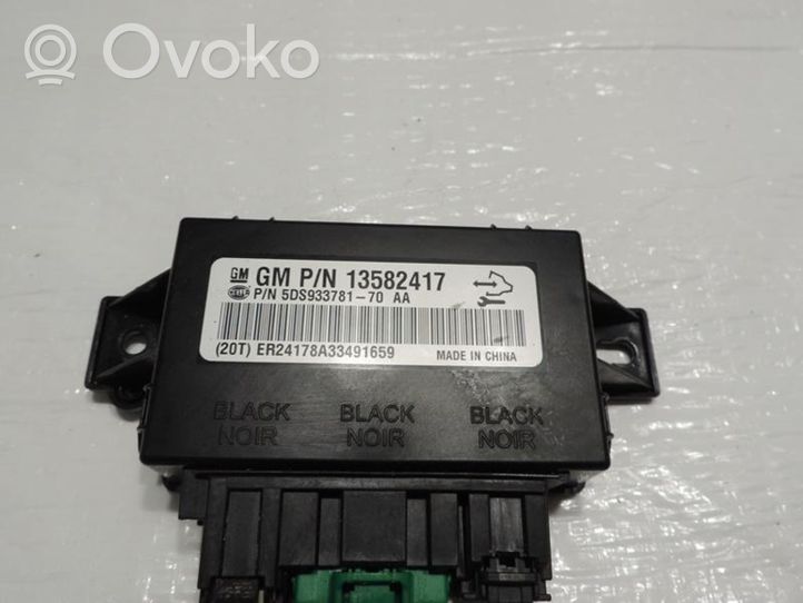 Opel Insignia A Sėdynės valdymo blokas 13582417