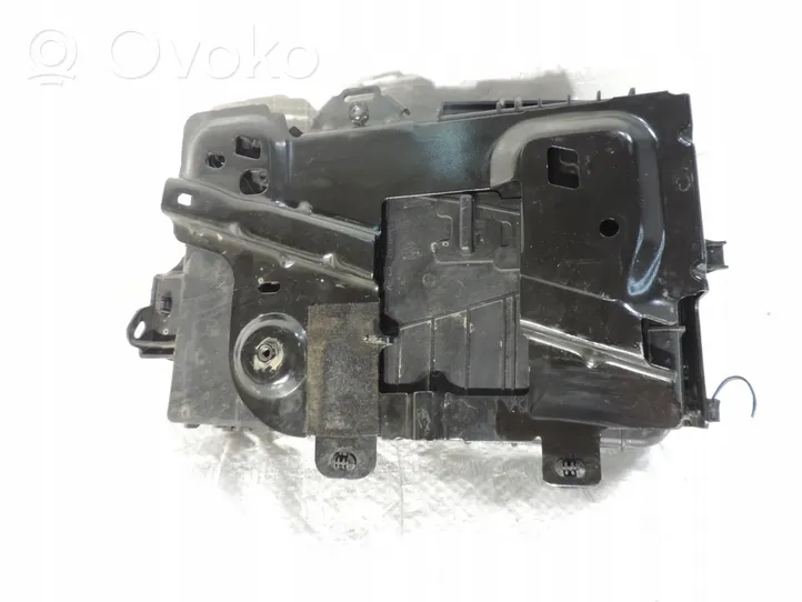 Opel Crossland X Support boîte de batterie 9801801880