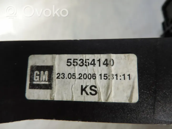 Opel Omega B1 Pavarų perjungimo mechanizmas (kulysa) (salone) 55354140