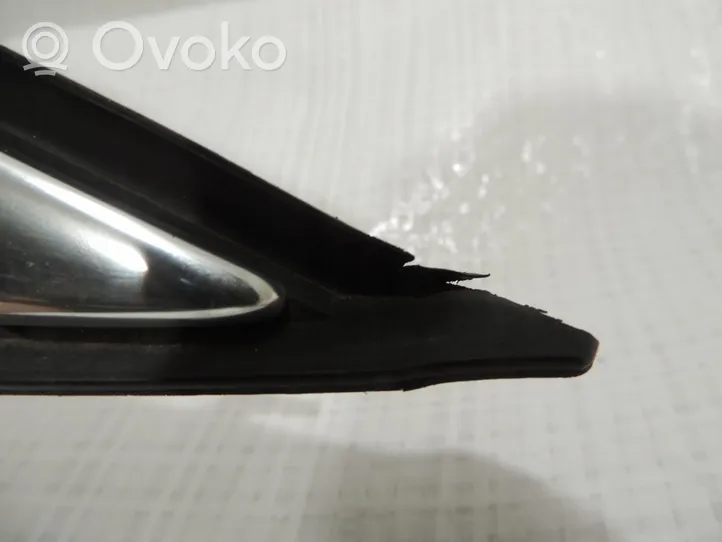 Opel Astra K Panel wykończeniowy błotnika 39041996