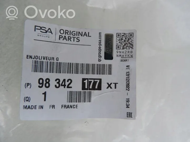 Opel Mokka B Takalokasuojan koristelista 9834217780