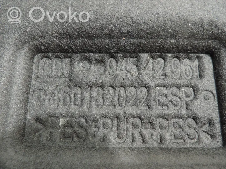 Opel Mokka X Izolacja termiczna / wygłuszenie pokrywy / maski silnika 94542961