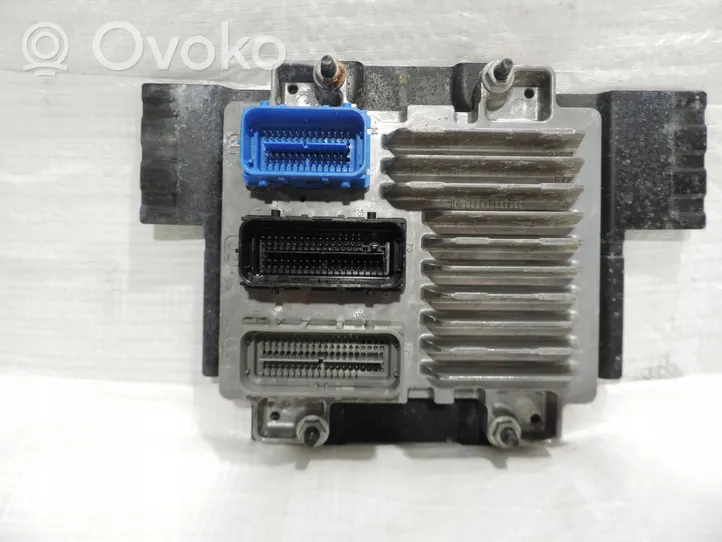 Opel Mokka X Moottorin ohjainlaite/moduuli (käytetyt) 12679097