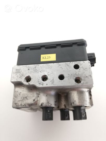 Toyota Prius (XW10) Pompe ABS 4451047030