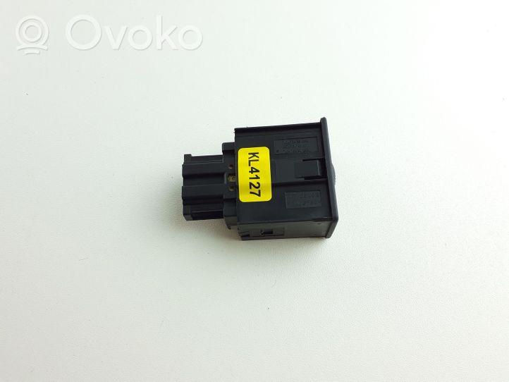 Ford Maverick Headlight level height control switch YL8413K196AAW