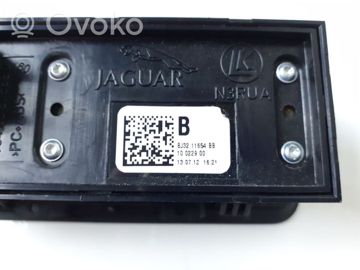 Land Rover Evoque I Выключатель открытия задней двери BJ3211654BB